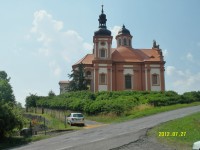 Kostel Nejsvětější Trojice ve Valči