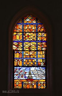 Okna kostela svaté Barbary