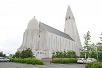 Katedrála Hallgrímskirkje v Rejkjavíku.