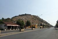 Pevnost Rozafa na kopci.