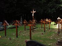 Malebný hřbitov Huncokárů - Modra - Piesok
