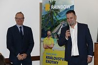 ředitel agenturní a franšízové sítě Rainbow Andrzej Tokarczyk a ředitel CK GO Afrika Tomáš Plánka doplňují info