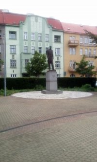 Pomník Tomáše Garrique Masaryka na Náměstí legií v Pardubicích