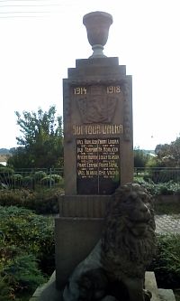 Pomník padlým v Rábech