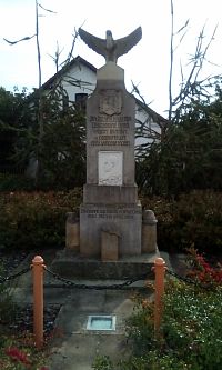 Pomník padlým v Dřítči