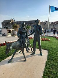 Památník sedláků v Primoštenu