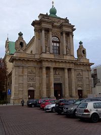 Kostel Nanebevzetí Panny Marie a svatého Josefa ve Varšavě
