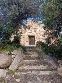 Castello di Longonsardo o di Lungoni v Santa Gallura