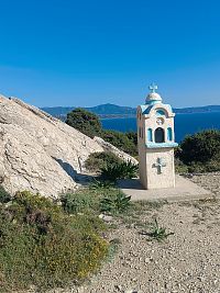 Kaplička na rozcestí