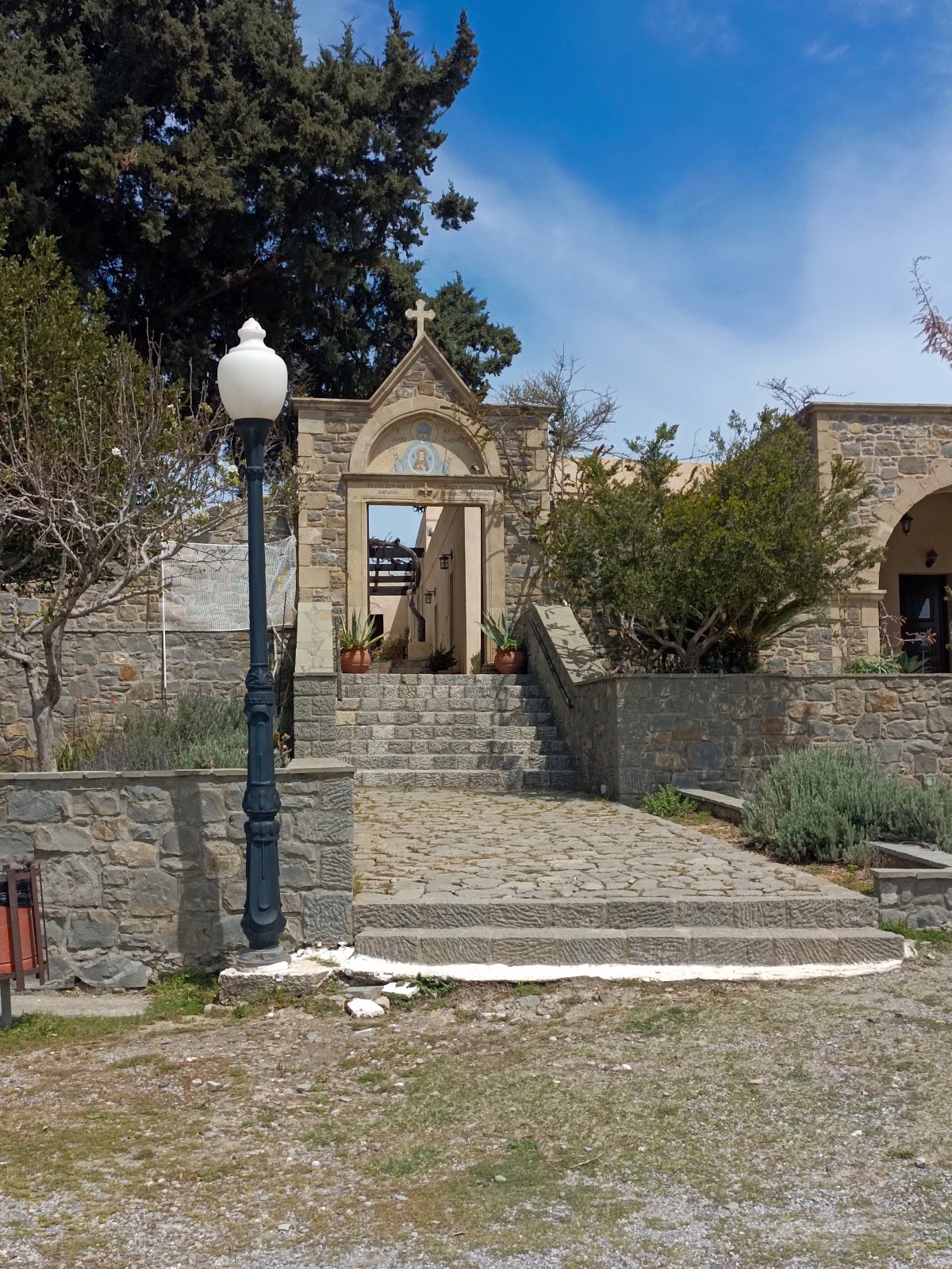 Rhodos-11, Klášter Panagia Skiadeni (Virgin Skiadenis)