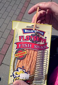 Solené rybí tyčinky z přístavního města Klaipėda. Opravdu slané! :D