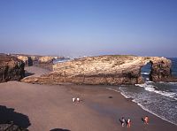 Playa de las Catedrales, zdroj: TURESPAÑA & Turismo Galicia