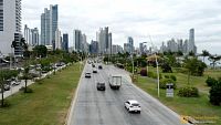 Panama-City roste a vzkvétá před očima