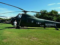 Charleston prístav -  vrtulník Vietnam