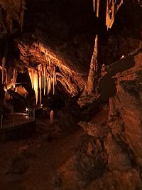 Jeskyně Vörös-tó