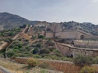 Cartagena - pevnosti  Batería de San Isidoro y Santa Florentina a Batería de Santa Ana Acasamatada