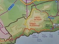 Zde dokonce i jedna nástěnná  mapa