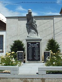 Středokluky, pomník padlým I. a II. světové války