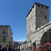 Aosta,  Torri di Aosta a brána Porta Praetoria