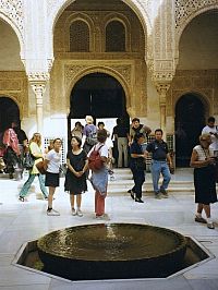 Granada, Alhambra, Palacios nazaríes - královský palác