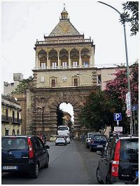 Palermo, Porta Nuova (1669)