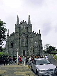 Downpatrick, katedrála Nejsvětější trojice