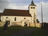 15. Románský kostel sv. Prokopa v Pohnání, asi z r. 1360,  pravděpodobně podstatně starší. Barokně přestavěn r. 1714.