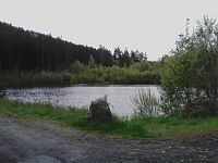 1. Rybník Musík u Jetřichovic, je mnohem menší nežli jeho známější jmenovec.