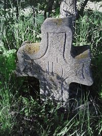 20. Smírčí kříž na Stračím vrchu patří mezi nízké kamenné kříže, které jsou považovány za jedny z nejstarších volně stojící skulptur v Evropě.