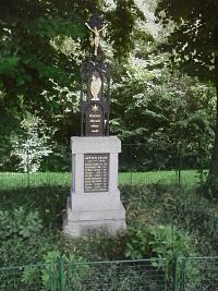59. Pomník obětem světové války v Zářičí.