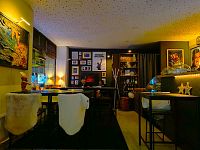 Útulná atmosféra kavárny