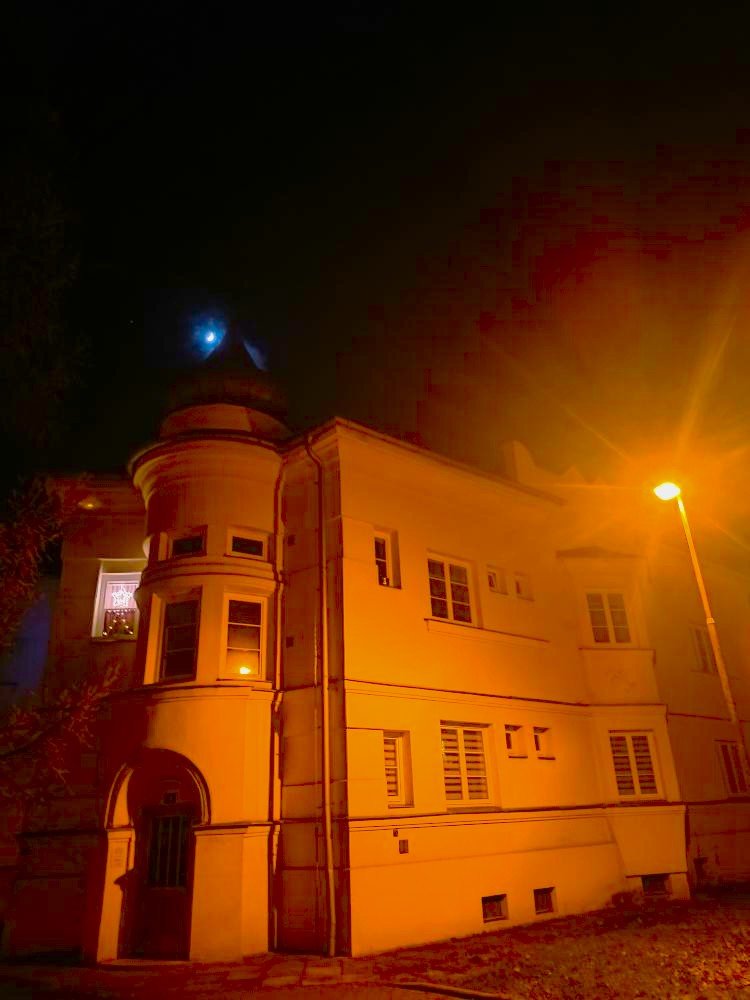 Procházka noční ostravskou Jubilejní kolonií vánoční