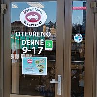 Vchod do Muzea hraček Ostrava