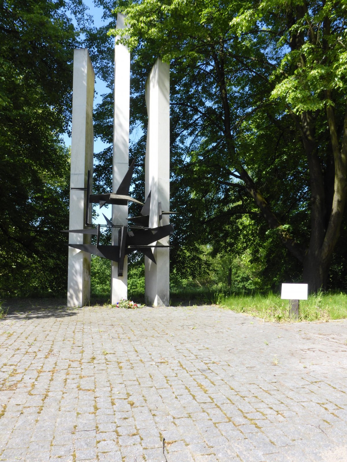 Památník potlačení hornické stávky v Ostravě u dolu Trojice.