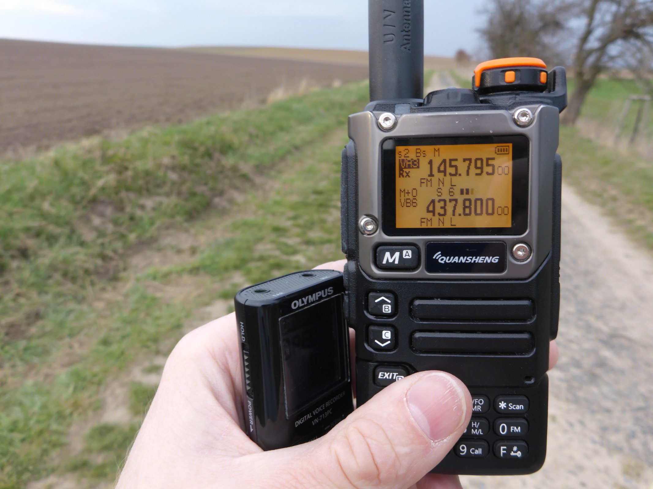 Jak se snaha o poslech astronautky (kosmonautky) z ISS proměnil v běžecko-turistickou objevnou procházku v okolí Opavy - část první.