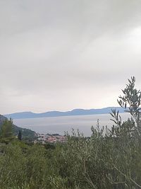 Chorvatsko, Gradac, cesta na hřbitov