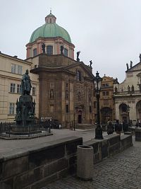 Pomník Karla IV., Muzeum Karlova mostu, kostel sv. Františka z Asisi, Křižovnické náměstí, Praha
