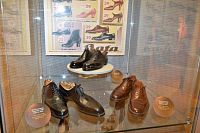 Expozice výstavy Baťa: boty všem!