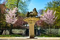 Trutnov, Městský park, Dračí kašna