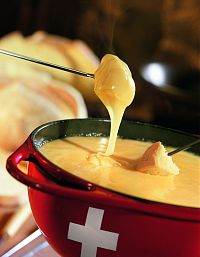 Zürich, Restaurant Felsenegg, Cheese Fondue ©  Restaurant Felsenegg