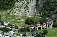 Bernina Express, circular viaduct in Brusio © Rhätische Bahn / Christoph Benz