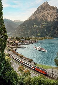 Flueelen, Gotthard Panorama Express © Swiss Travel System, 2016, Fotograf: Peter Pfeiffer