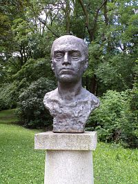 Busta Josefa Hory (Roudnice nad Labem)