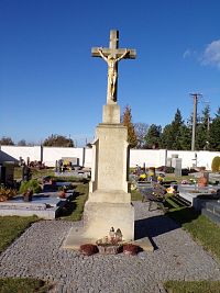 Hřbitovní kříž (Světí)