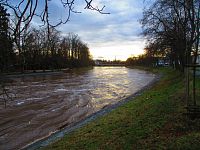 Řeka Labe pod Hučákem (Hradec Králové)