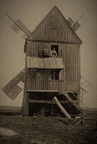 Větrný mlýn v Praskačce počátkem 20. století