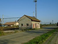 Železniční stanice Opatovice nad Labem-Pohřebačka