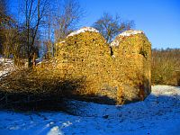 Zřícenina hradu Lichnice v zimě