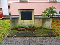 Pomník obětem nacistické okupace (Brandýs nad Orlicí)
