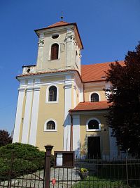 Kostel Narození Panny Marie (Dašice)